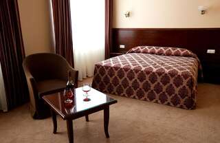 Отель CityClub Hotel Тирасполь Стандартный двухместный номер с 1 кроватью-1